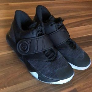 nike velcro sneakers mens